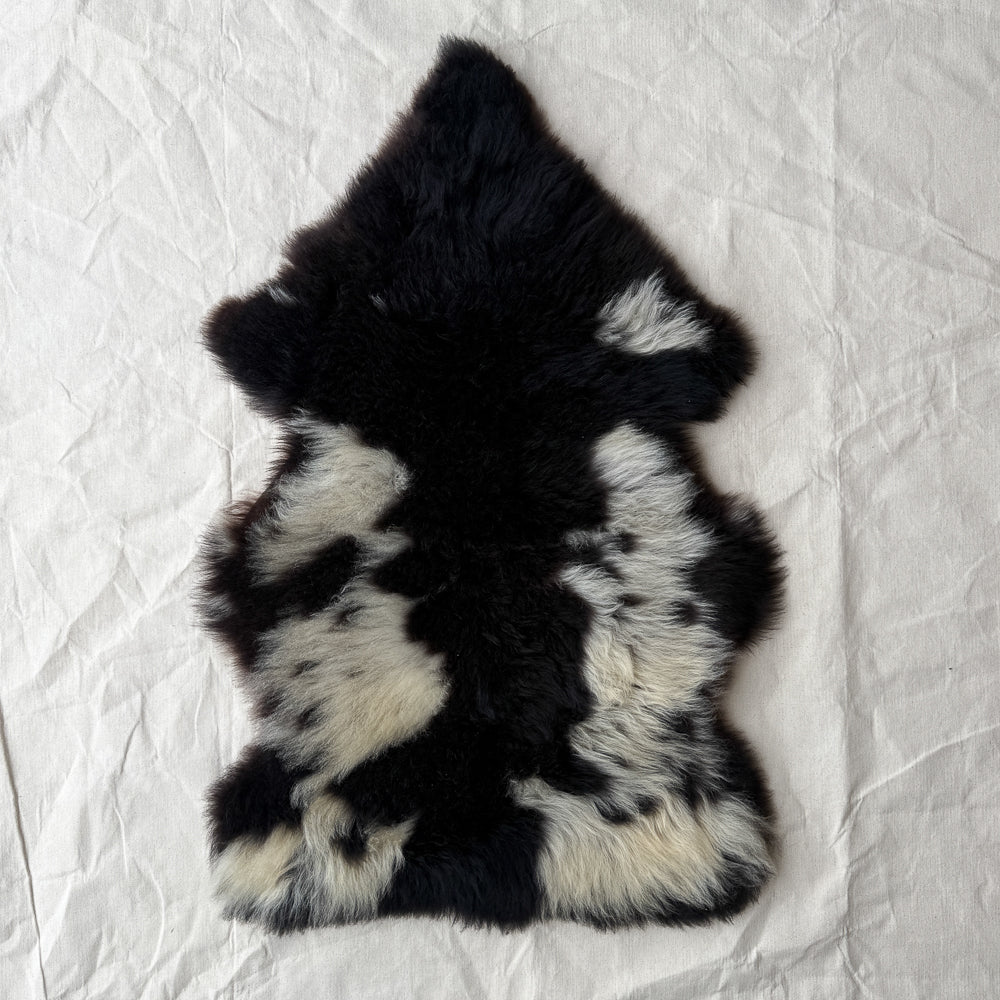 Jacob Natural Rare-Breed Sheepskin - Unique Colour Pattern (29)