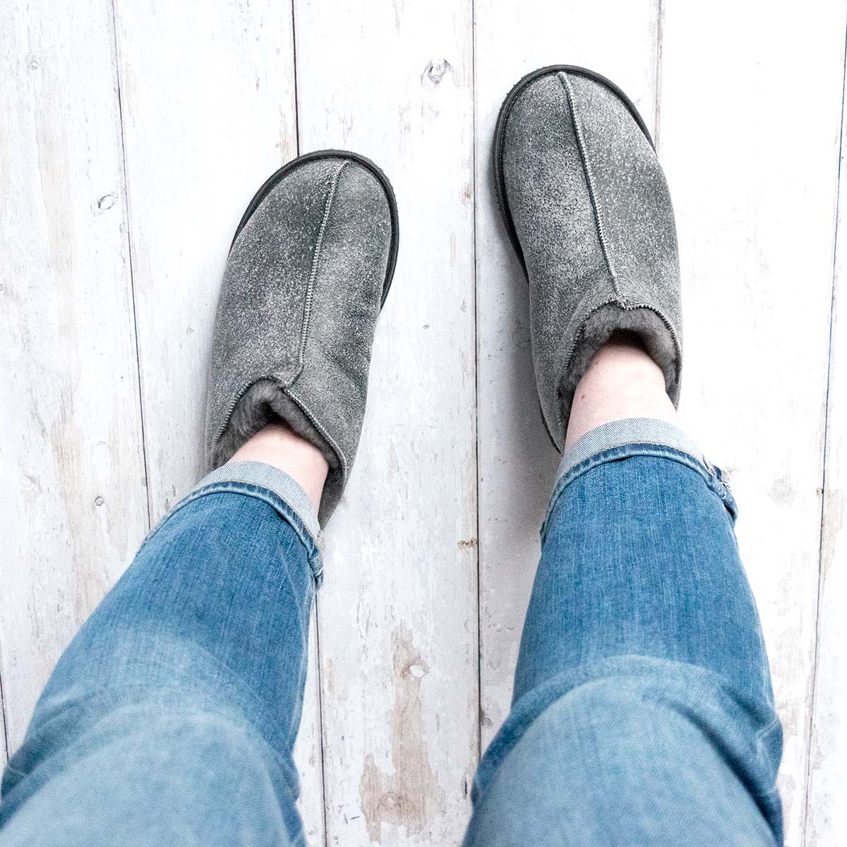 Alpin Sheepskin Slippers - Grey Distressed Leather