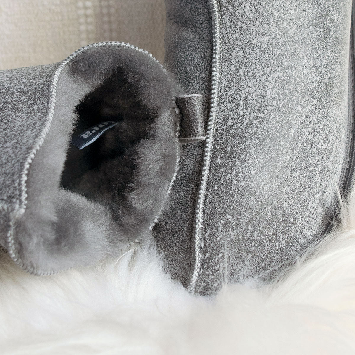 Alpin Sheepskin Slippers - Grey Distressed Leather