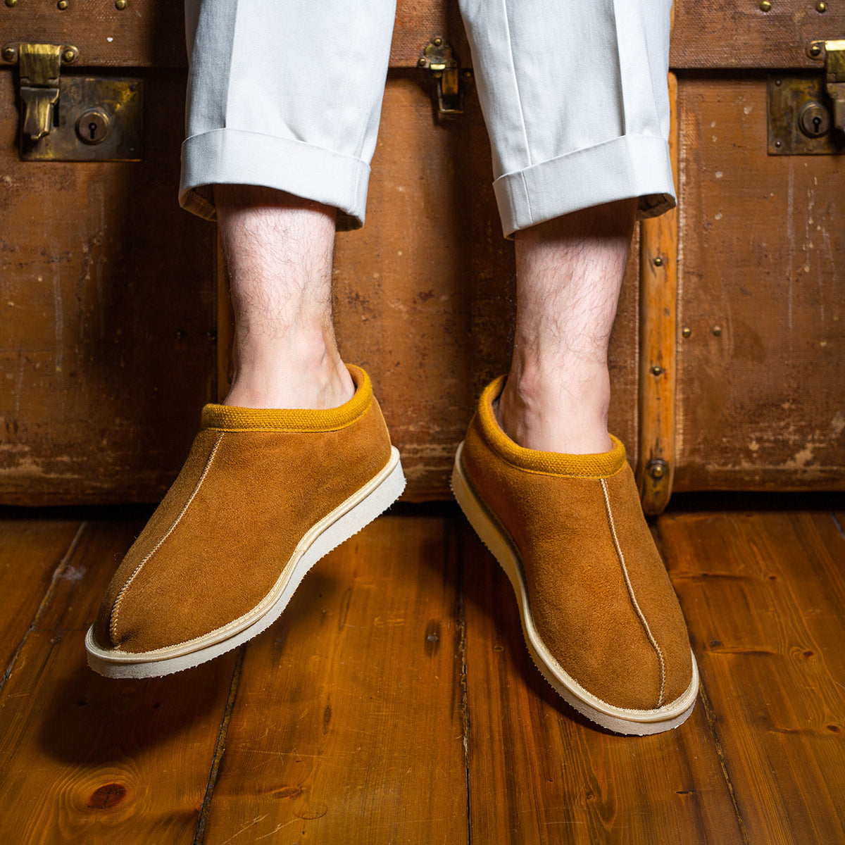 Mhor Sheepskin Slippers - Chestnut