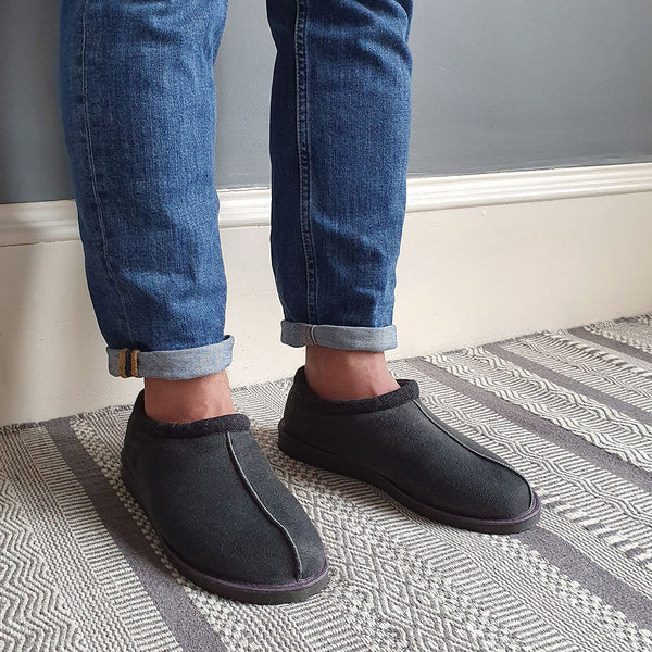 Mhor Sheepskin Slippers - Graphite