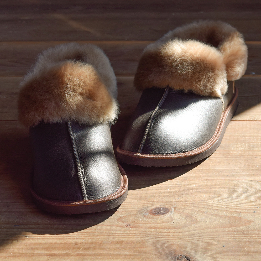 Bluebelle Fawn Sheepskin Slippers Discover leather & suede ankle boots,  boots, sandals & trainers at Carl Scarpa.com