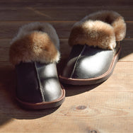 Gael Sheepskin Slippers - Dark Brown